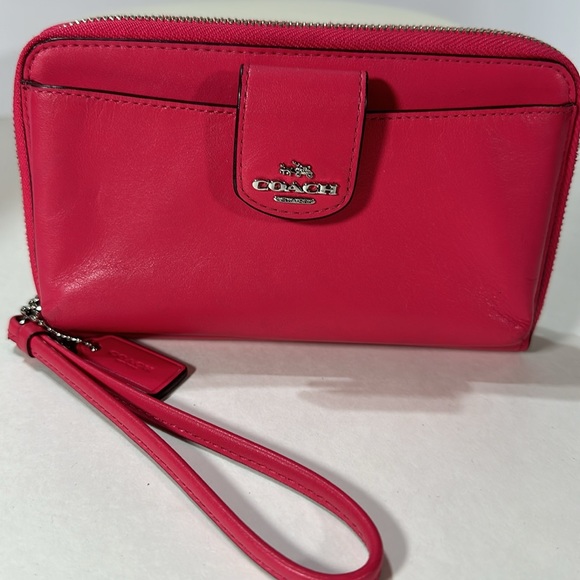 COACH Phone Wallet Wristlet - Picture 1 of 15